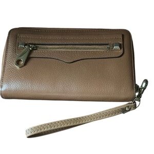 Rebecca Minkoff Regan Universal iPhone Plus & Max Brown Leather Wristlet Wallet